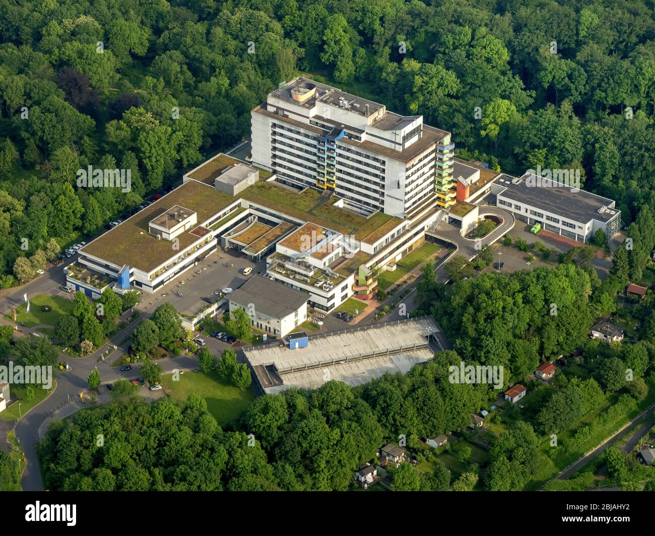 Spitalgelände der Marienhospital Gelsenkirchen GmbH Zentralabor an der Virchowstrasse in Gelsenkirchen, 26.05.2016, Luftaufnahme, Deutschland, Nordrhein-Westfalen, Ruhrgebiet, Gelsenkirchen Stockfoto