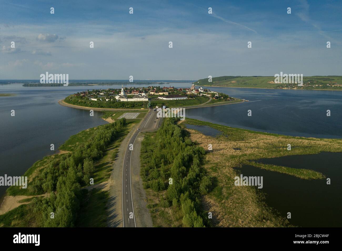 Fabelhafte Stadt Sviaschsk in der Republik Tatarstan, Russland. Luftaufnahmen. Stockfoto