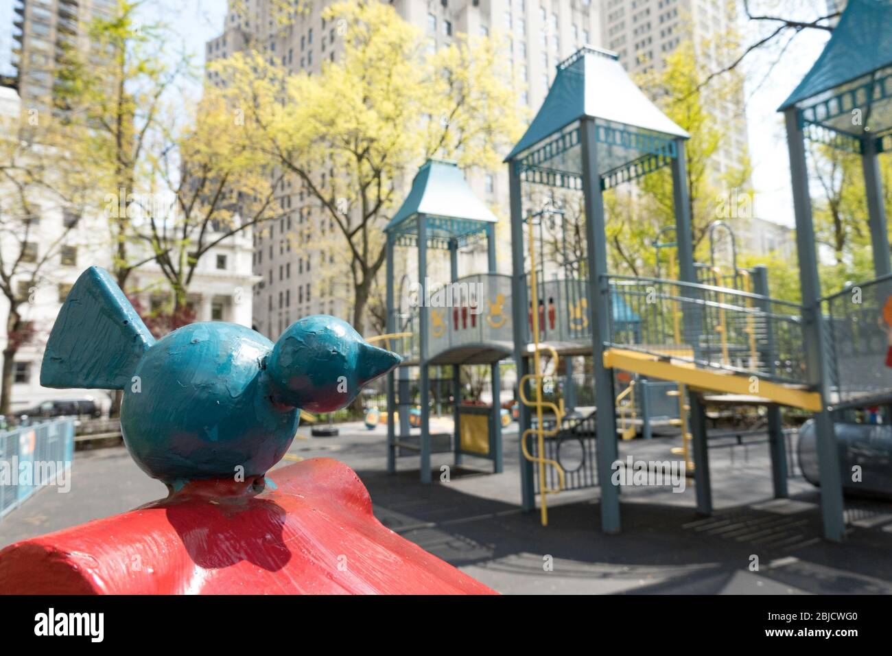 Der Madison Square Park Spielplatz ist während der Covid-19 Pandemie in New York City, USA, leer Stockfoto