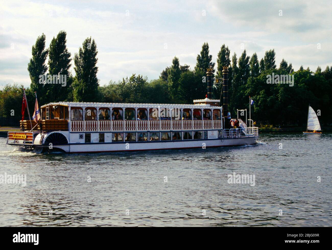 Kingston upon Thames Surrey England Paddle Steamer Boat on River Thames Stockfoto
