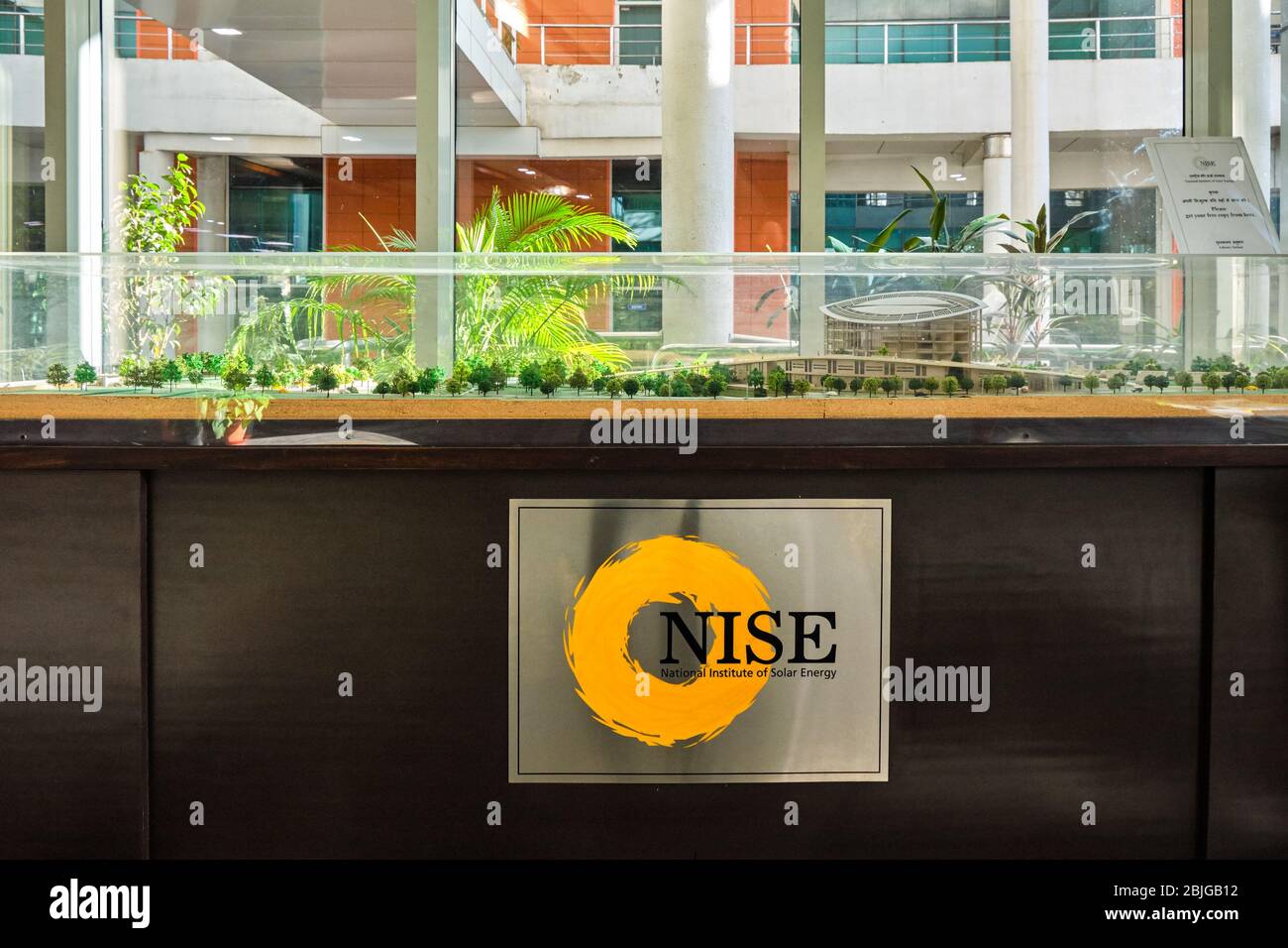 Gurugram, Haryana / Indien - 27. September 2019: National Institute of Solar Energy (NISE), Institut des Ministeriums für Neue und Erneuerbare Energien (MNRE Stockfoto