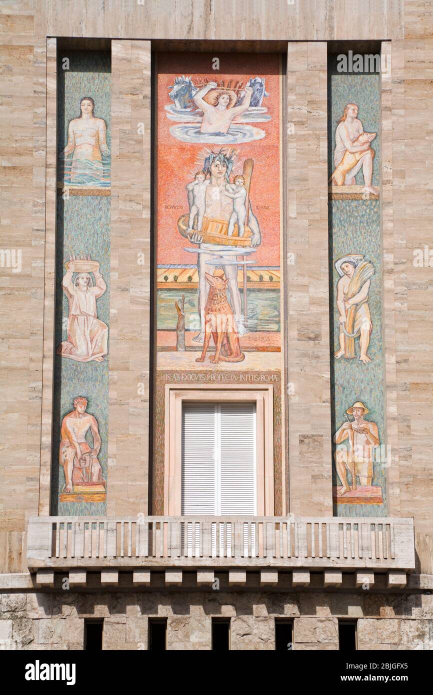National Institute Office Building 2 in Piazza Augusto, Rom, Italien, Europa Stockfoto