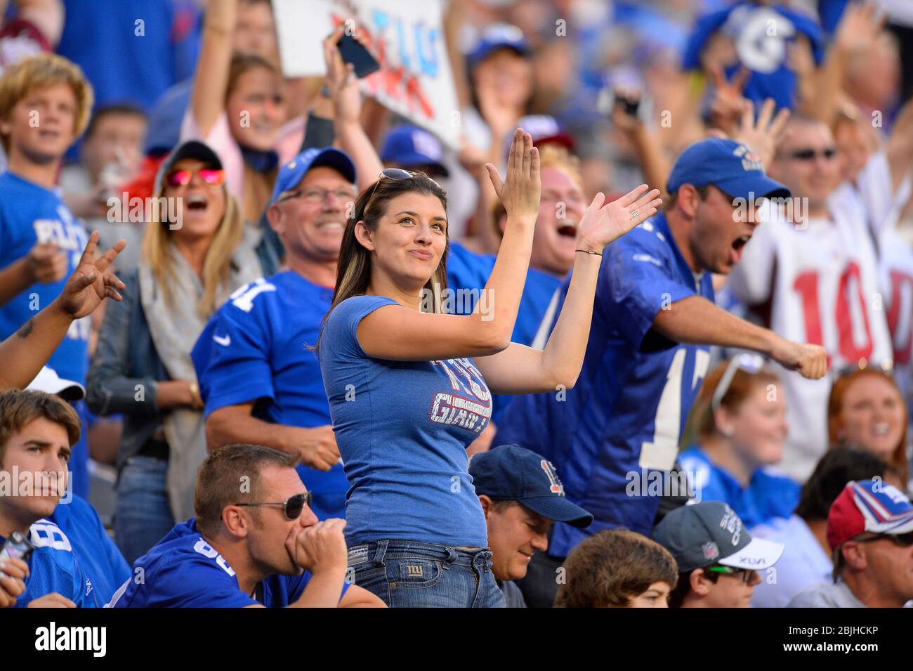 15. September 2013: New York Giants Fans während eines 2. NFL Matchup zwischen den Denver Broncos und den New York Giants im MetLife Stadium ist East Rut Stockfoto