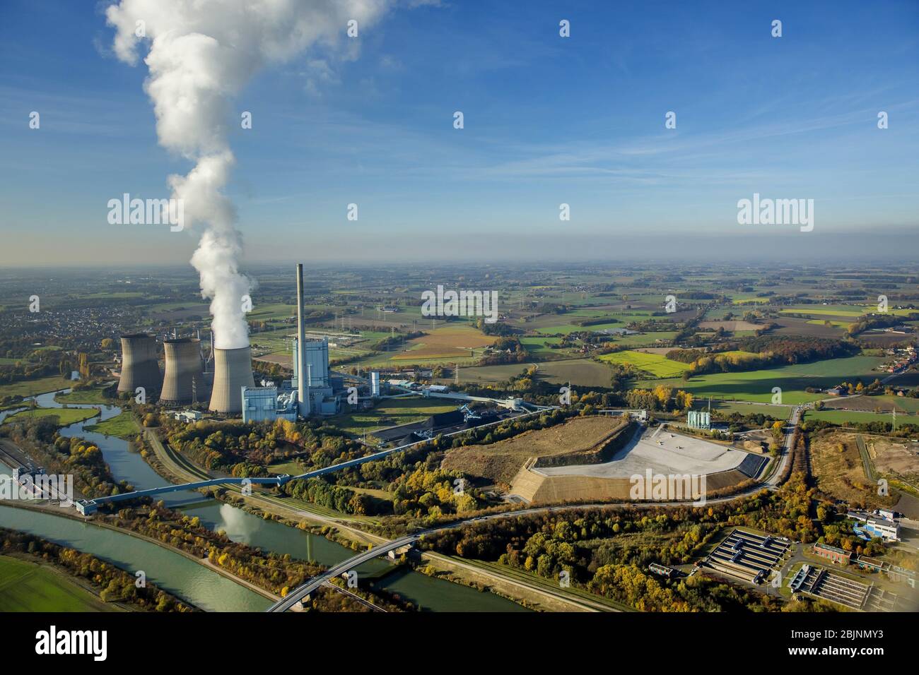 , Kraftwerk RWE Power AG Kraftwerk Gersteinwerk mit Bergbau in Stockum, 31.10.2016, Luftaufnahme, Deutschland, Nordrhein-Westfalen, Ruhrgebiet, Werne Stockfoto