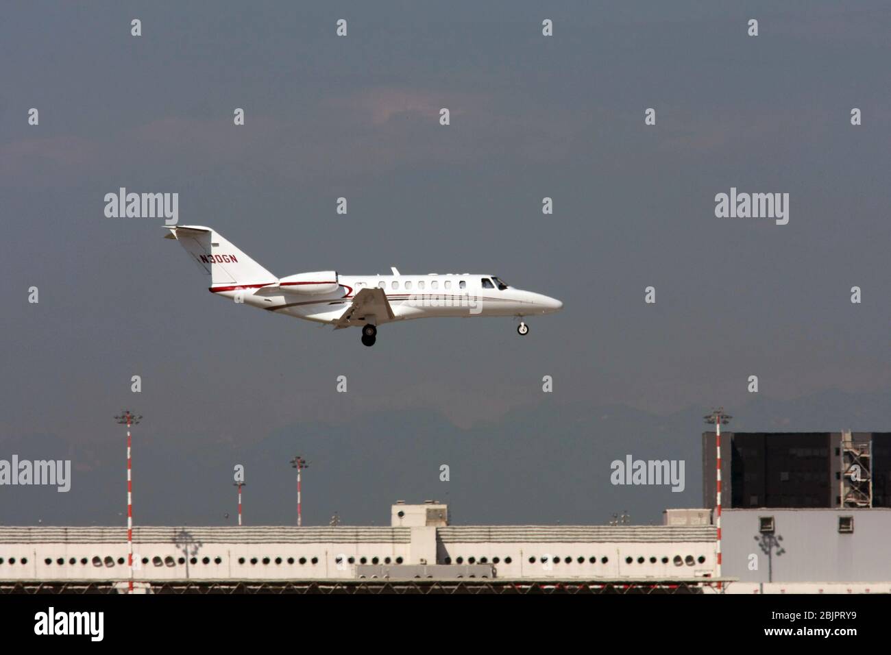N30GN SMOKEY FLYING LLC CESSNA 525B in Malpensa (MXP / LIMC), Mailand, Italien Stockfoto