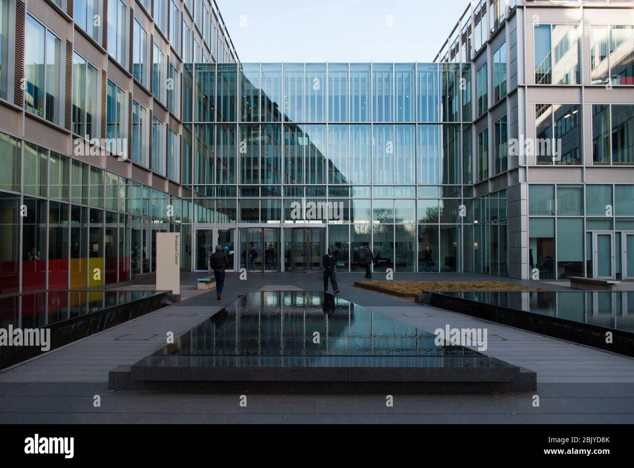 Moderne Architektur BBC Broadcast Center Media Village White City Place, Shepherd's Bush, London W12 7TS von Allies & Morrison Architects Stockfoto