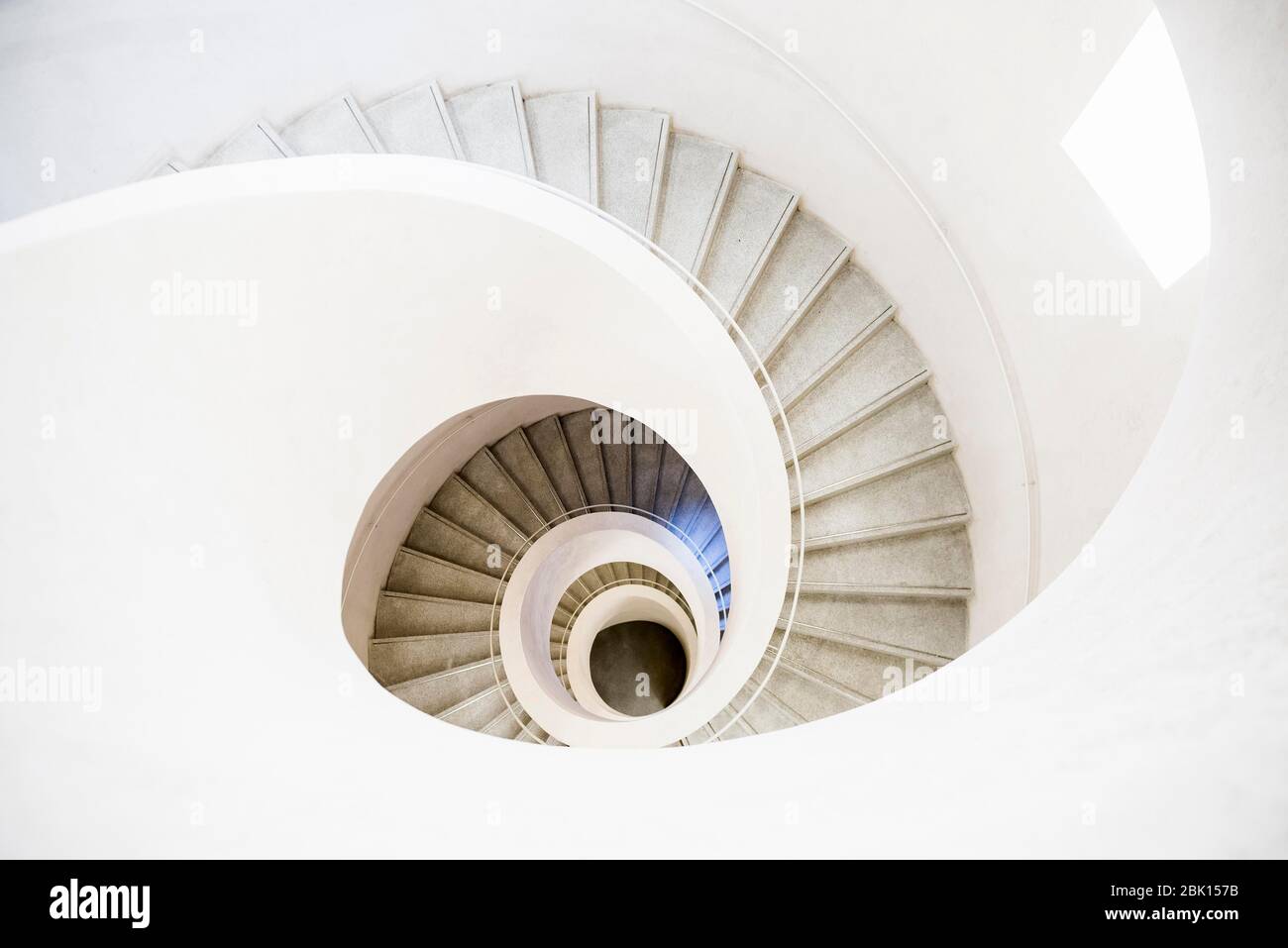 Wendeltreppe, Museum Unterlinden, Museum Unterlinden, Neubau der Architekten Herzog und de Meuron, Colmar, Elsass, Frankreich Stockfoto