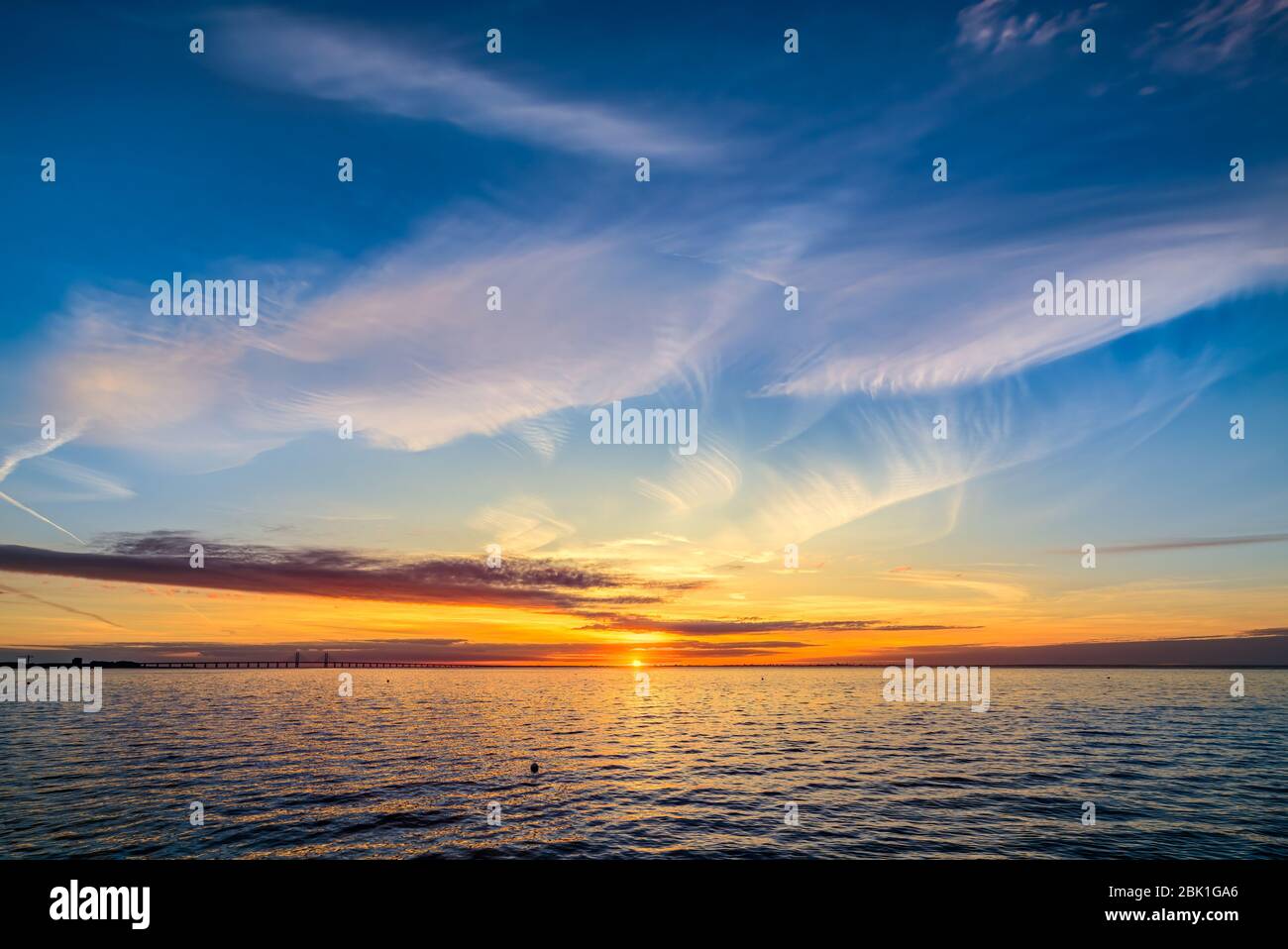 Get Schoener himmel blau For iPhone Free Schoener Himmel Blau