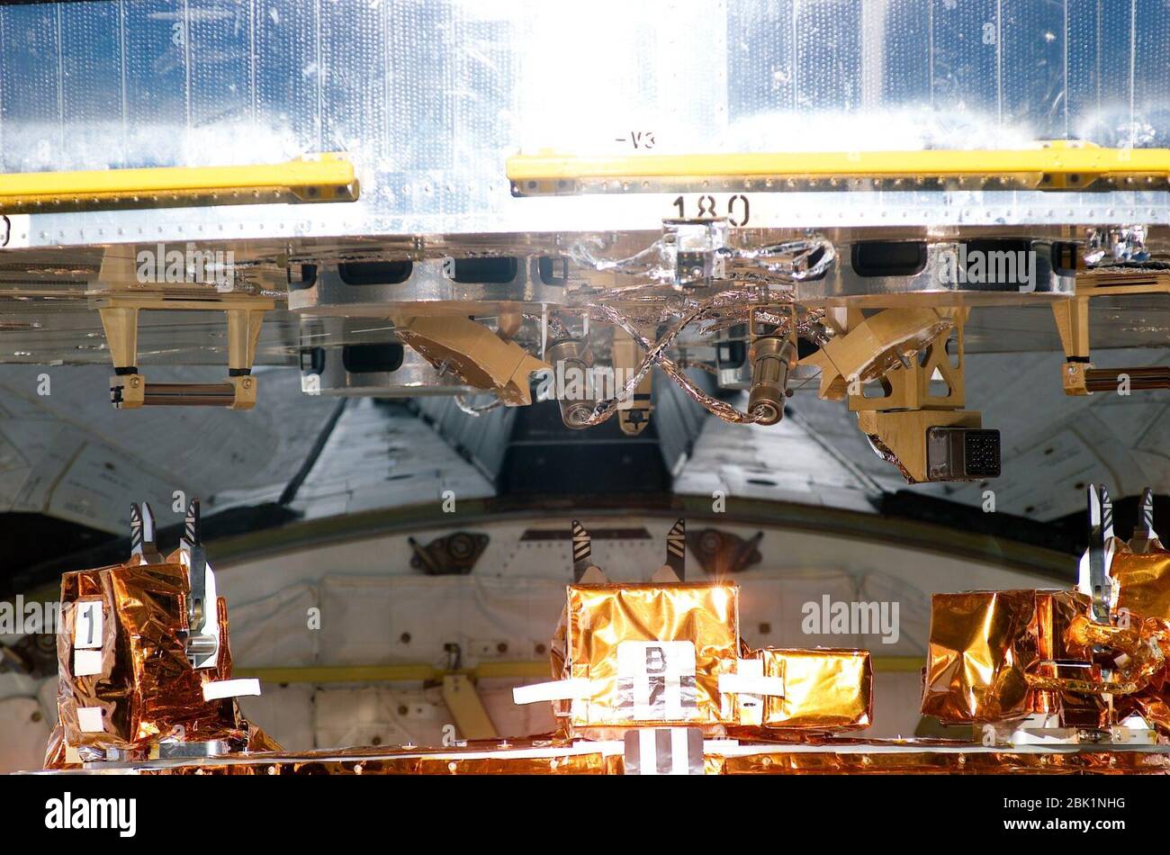 Sts 109 Fotos und Bildmaterial in hoher Auflösung Alamy