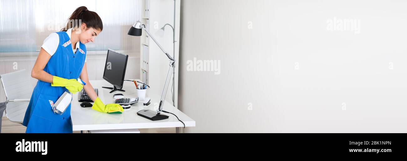 Reinigungsbüro Für Hausmeister. Arbeitsplatz-Reinigungsservice Stockfoto