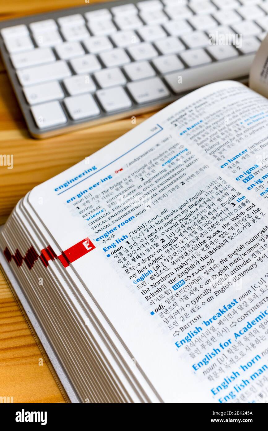 Englisch - Koreanisch Wörterbuch Stockfoto