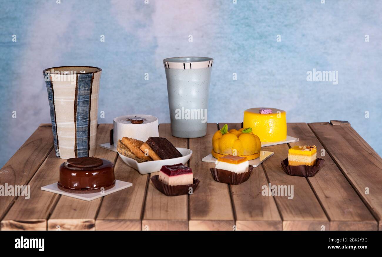 Das Frühstück war sehr gut, es gab Kaffee und Kuchen Stockfoto