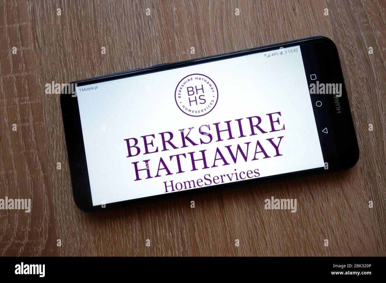 Berkshire Hathaway Home Services Logo auf dem Smartphone angezeigt Stockfoto