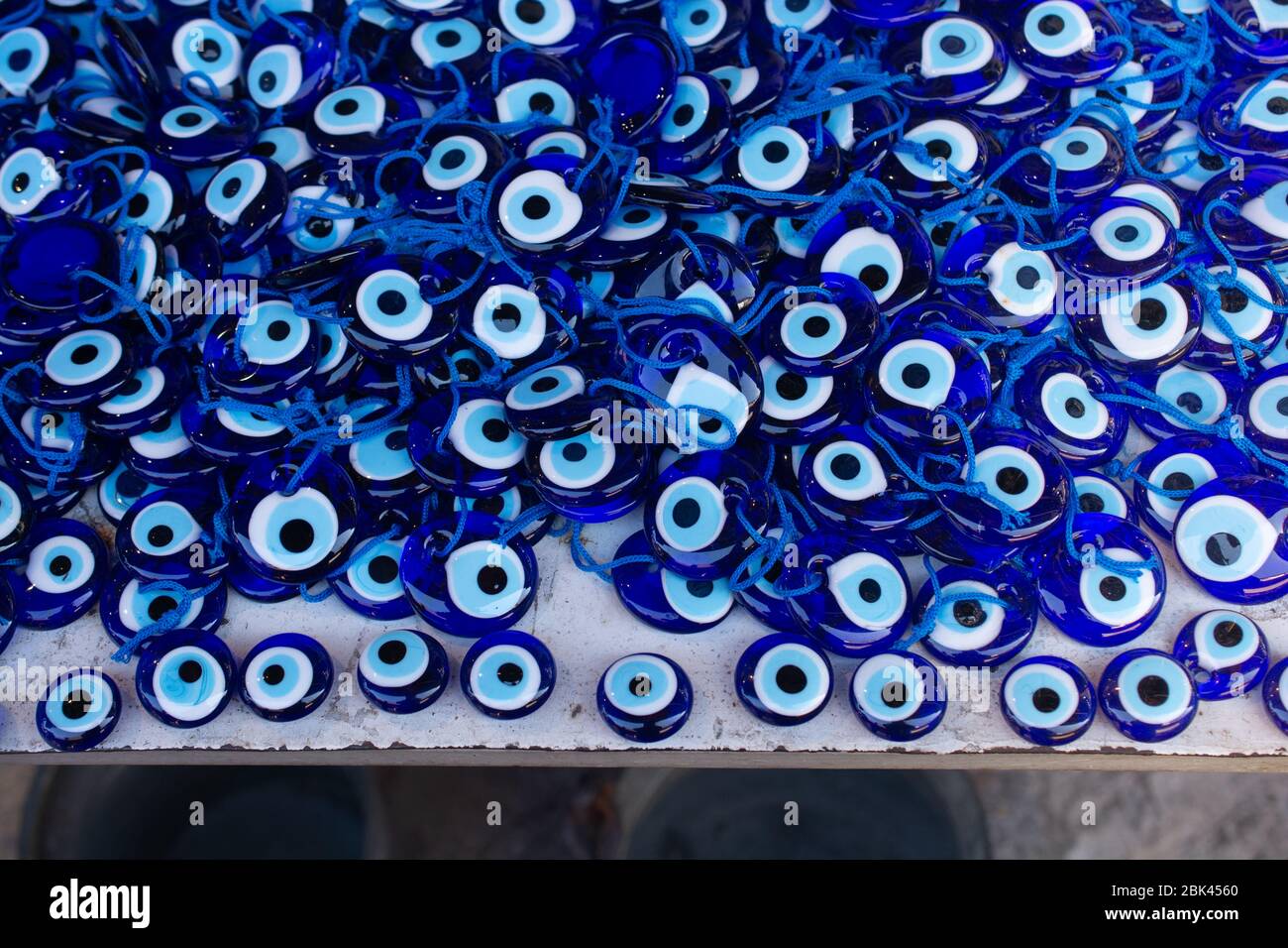 Böses Augenschutz Zeichen Superposition. Stockfoto