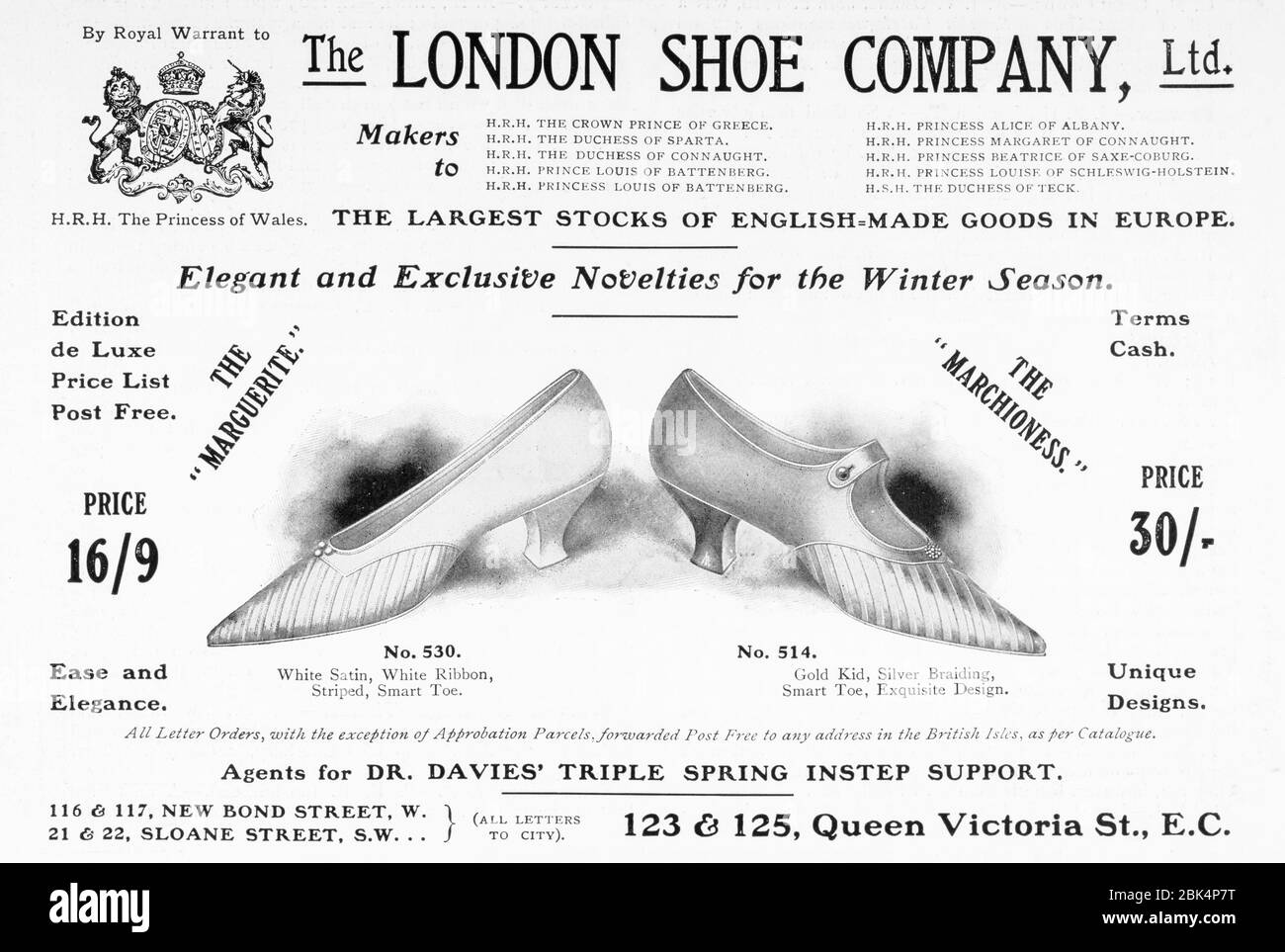 Alte Zeitungsartikel Kleidung / Kleidung Werbung aus viktorianischen Zeiten - vor dem Anbruch der Werbung Standards. Werbung für viktorianische Schuhe, Werbung für alte Kleidung. Stockfoto