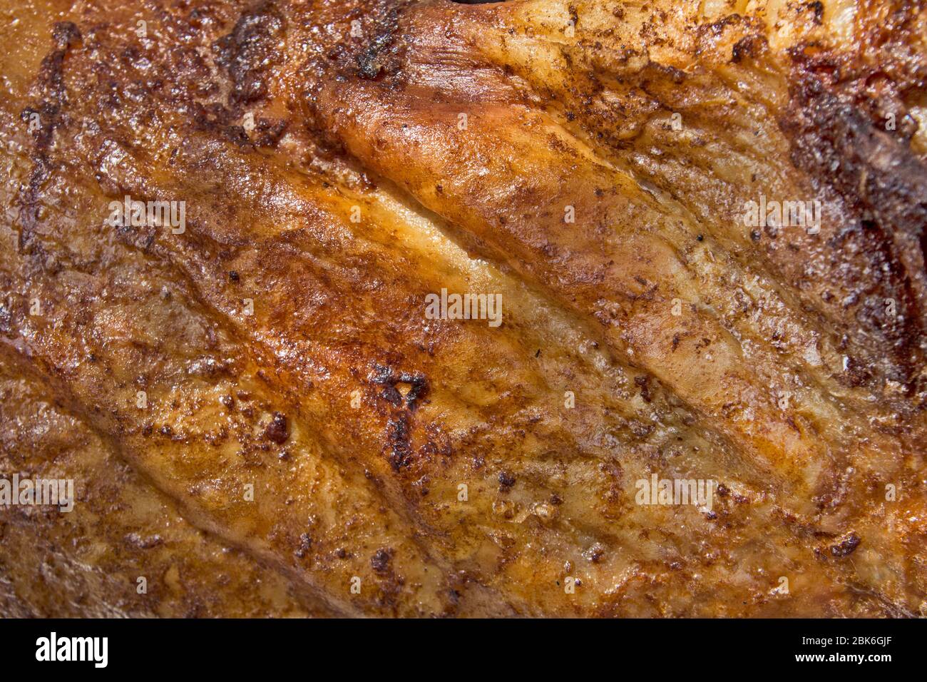 Schweinefleisch frisch gebacken zu feiern. Es werden nur Gäste erwartet. Stockfoto