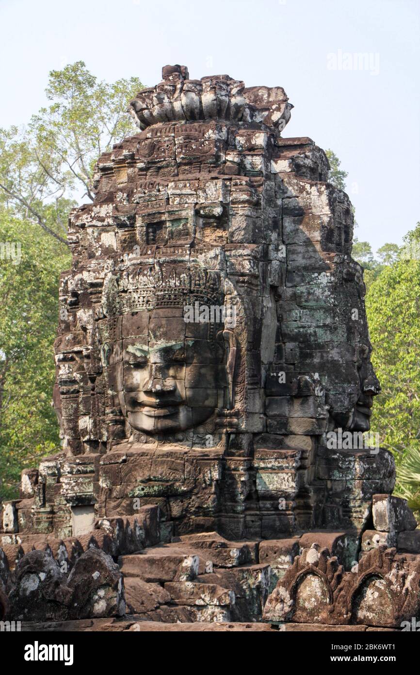 Ein Gesicht im Bayon Tempel in Angkor Wat, Kambodscha Stockfoto