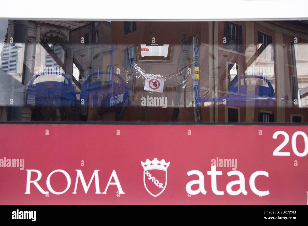 Roma, Italien. Mai 2020. Details der Busse am Endbahnhof der Via Paola in Rom (Foto: Matteo Nardone/Pacific Press) Quelle: Pacific Press Agency/Alamy Live News Stockfoto