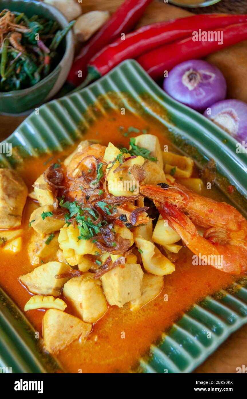 Meeresfrüchte-Curry im Restaurant Bali Indonesia Stockfoto