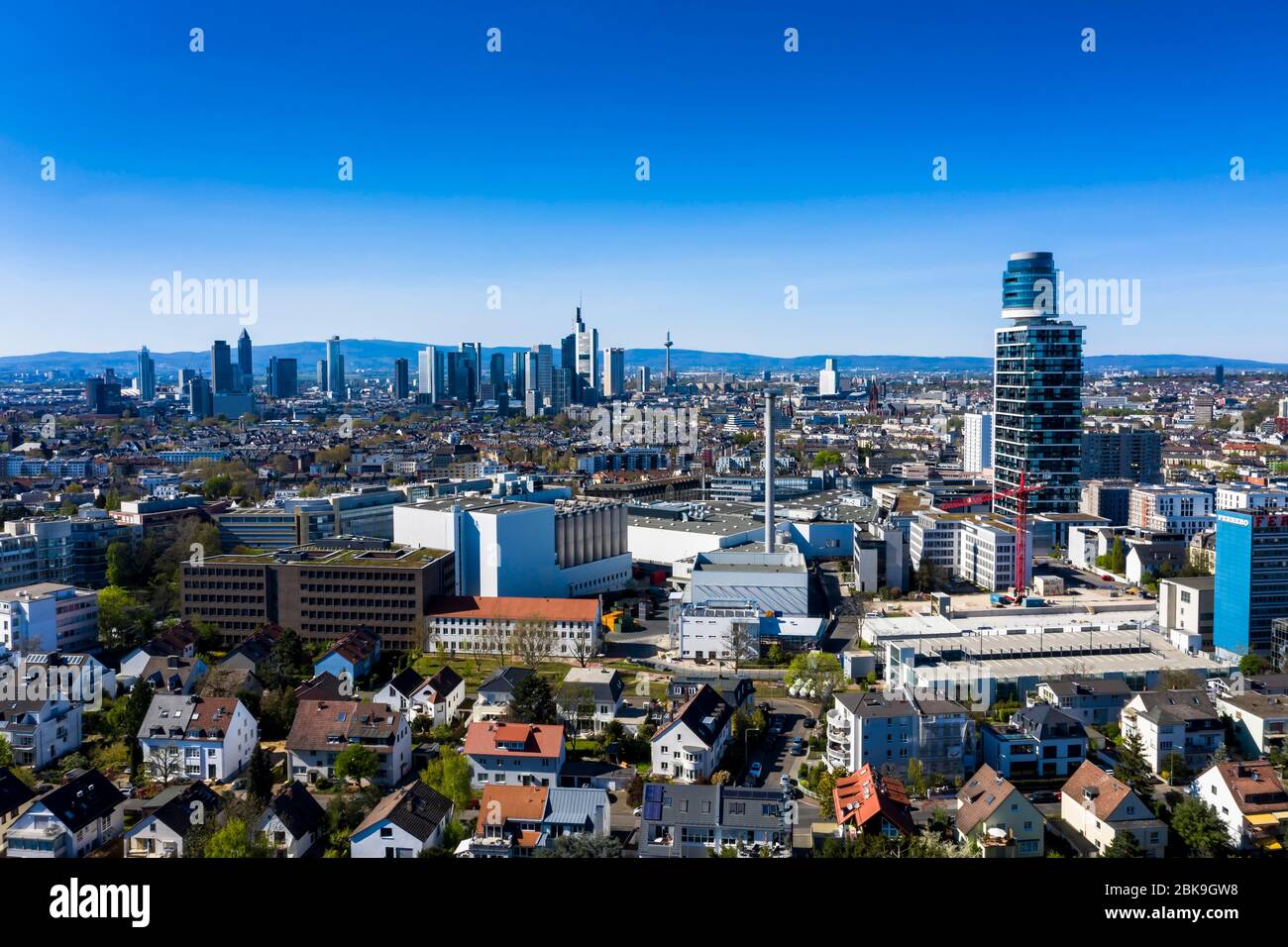 Luftaufnahme, Frankfurter Skyline, mit Henniger Tower, EZB, Commerzbank, Sachsenhausen, Hessen, Deutschland Stockfoto