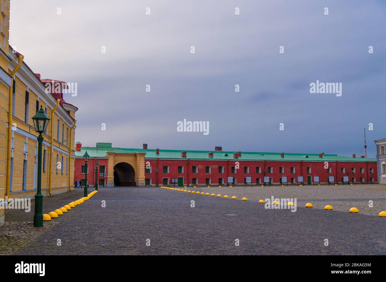 Sankt Petersburg Mint in Peter und Paul Festung Zitadelle auf Zayachy Hare Insel, Abenddämmerung Dämmerung Blick, Leningrad Stadt, Russland Stockfoto