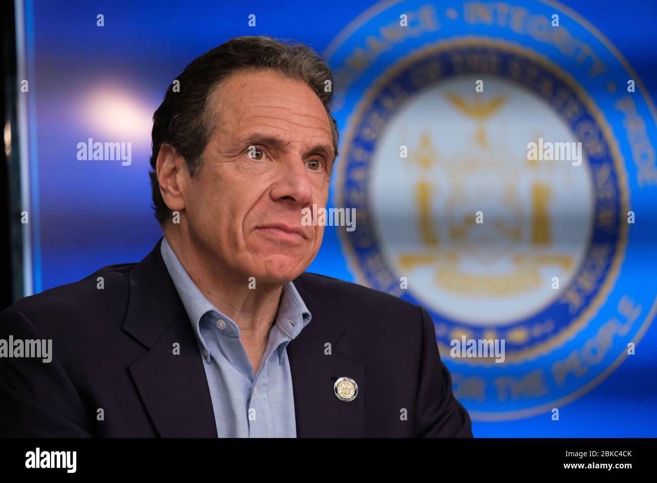 New York, USA. Mai 2020. Der Gouverneur von New York, Andrew Cuomo, wird am 3. Mai 2020 während seiner täglichen COVID-19-Briefing in seinem Büro in Midtown Manhattan in New York, NY, USA, gesehen. (Foto von Albin Lohr-Jones/Sipa USA) Quelle: SIPA USA/Alamy Live News Stockfoto