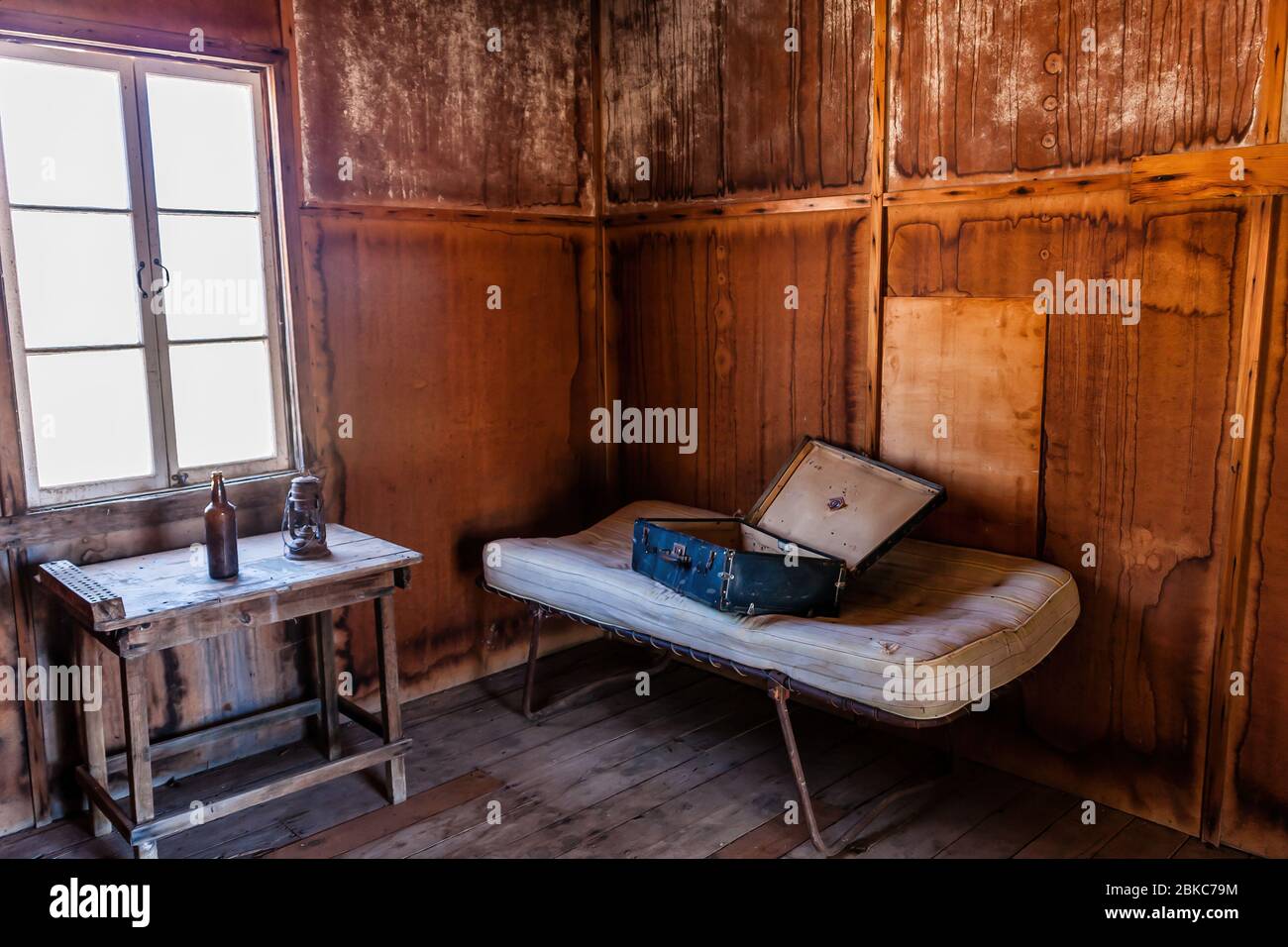 Das Innere des Arbeiterzimmers im Blackall Woolscour, Australien Stockfoto