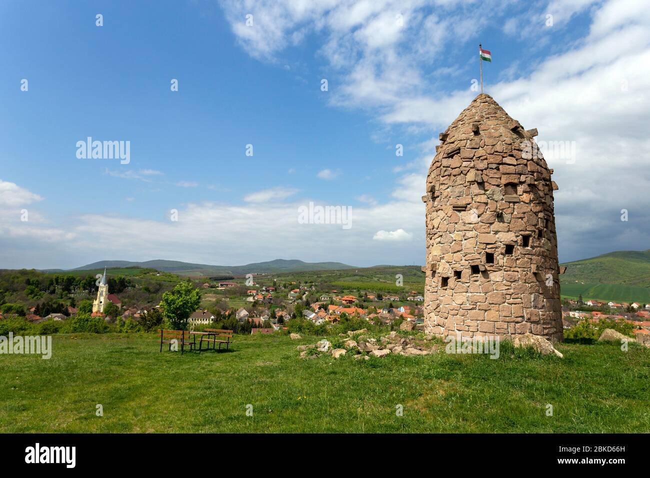 Millennium Aussichtsturm in Cserepfalu, Ungarn. Stockfoto