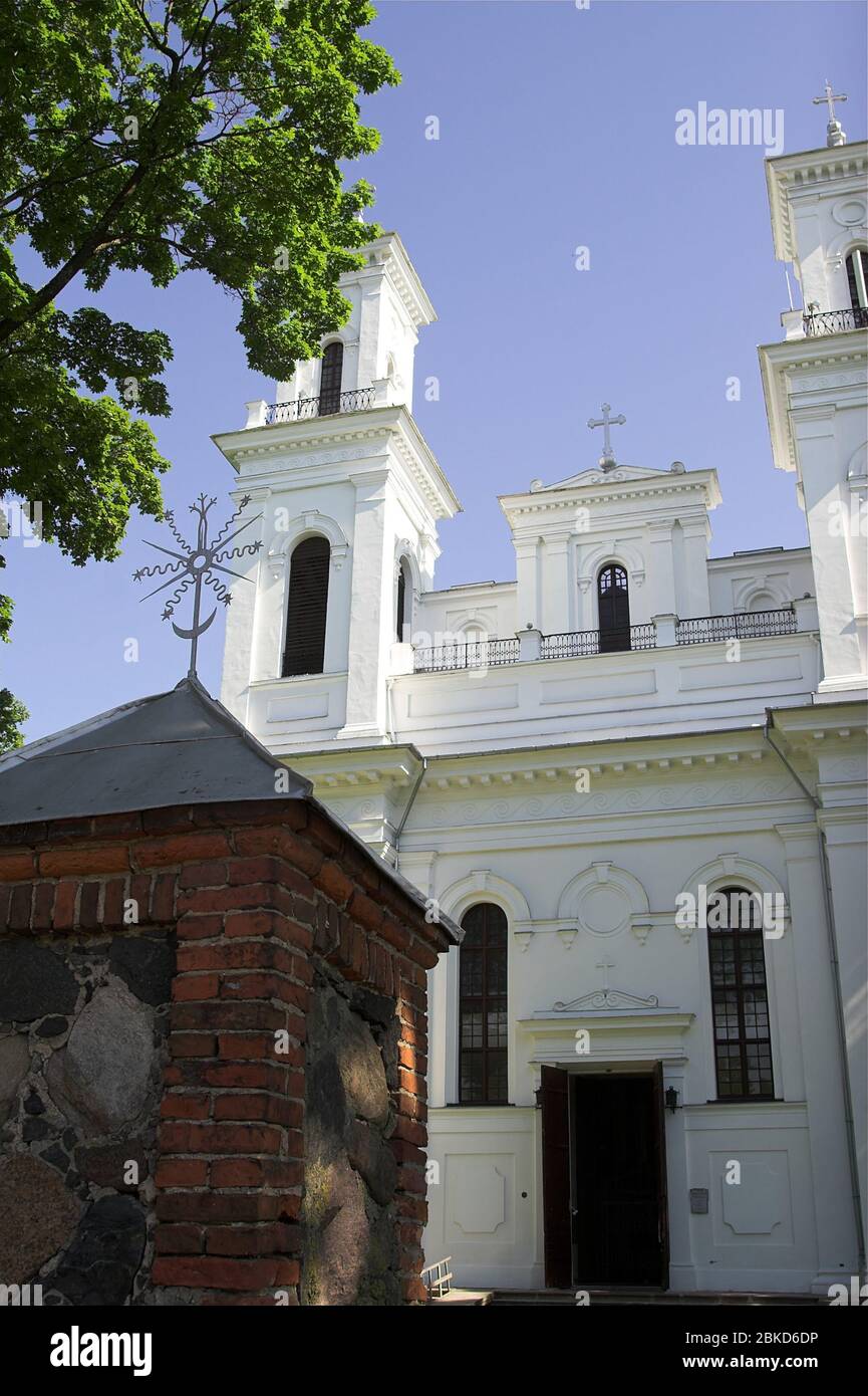 Birże, Litauen, die Kirche des heiligen Johannes des Täufers. Litauen, die Barockkirche St. Johannes der Taufer. Litwa, kościół św. Jana Chrzciciela. 立陶宛，教堂 Stockfoto