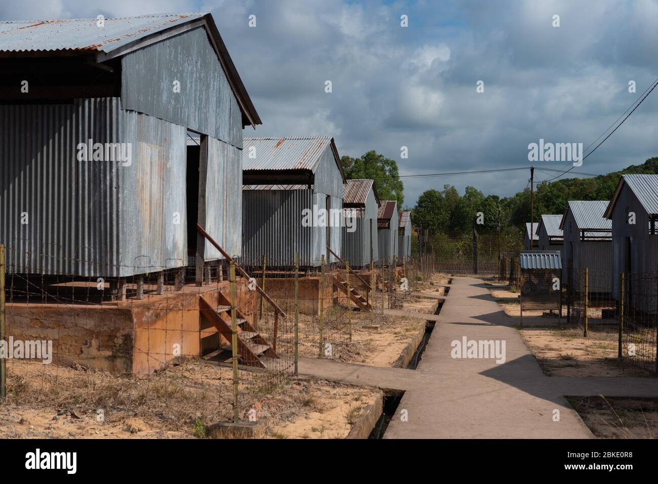 Kaserne im Militärgefängnis von Pu Quoc, Coconut Prison Stockfoto