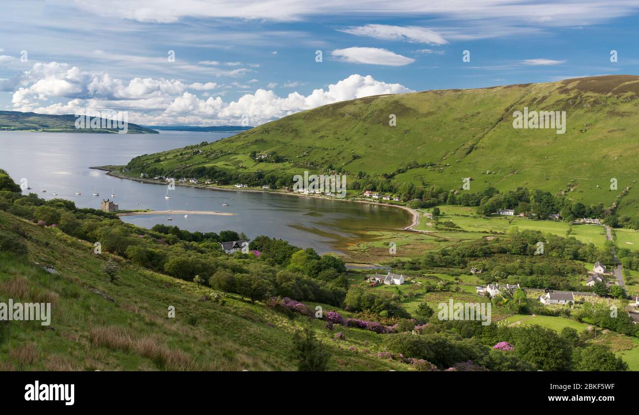 Panoramablick auf Lochranza Bay, Isle of Arran Stockfoto