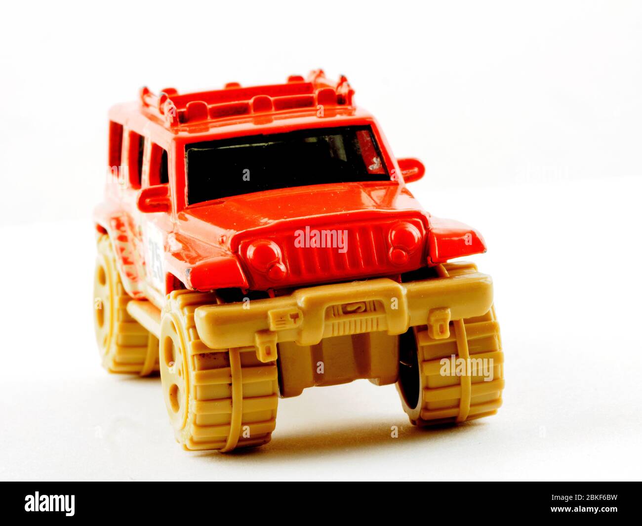 Matchbox Jeep Modell Spielzeug Auto isoliert in weißem Hintergrund Stockfoto