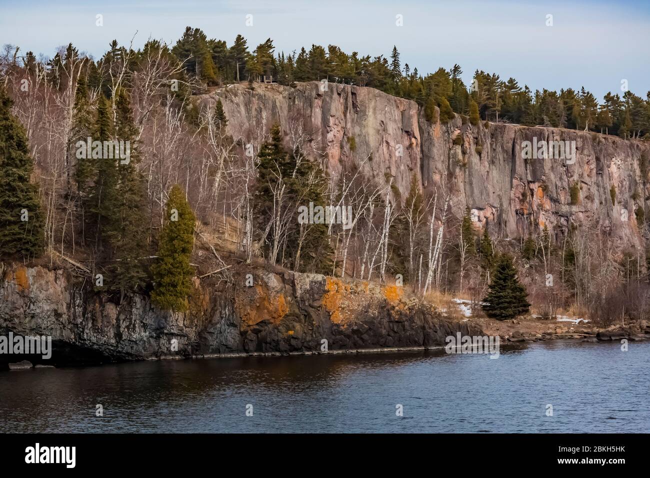 Klippen des Tettegouche State Park am Lake Superior, entlang der Nordküste von Minnesota, USA Stockfoto