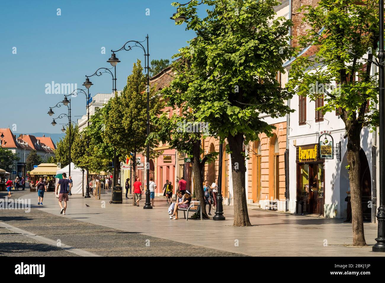 Rumänien, Sibiu Judet, Siebenbürgen, Karpaten, Sibiu, die Altstadt, eine Einkaufsstraße Stockfoto