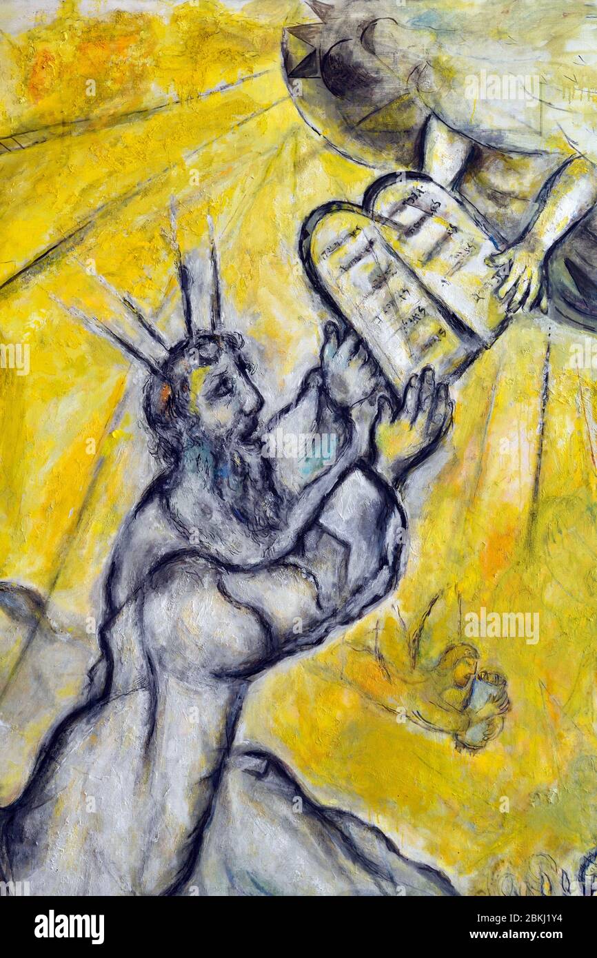 Frankreich, Alpes Maritimes, Nizza, Nationalmuseum von Marc Chagall von Architekt Andre Hermant und auf Initiative von Andre Malraux, Saal der biblischen Botschaft Gemälde, Moses Empfang der Tabletten des Gesetzes erstellt Stockfoto
