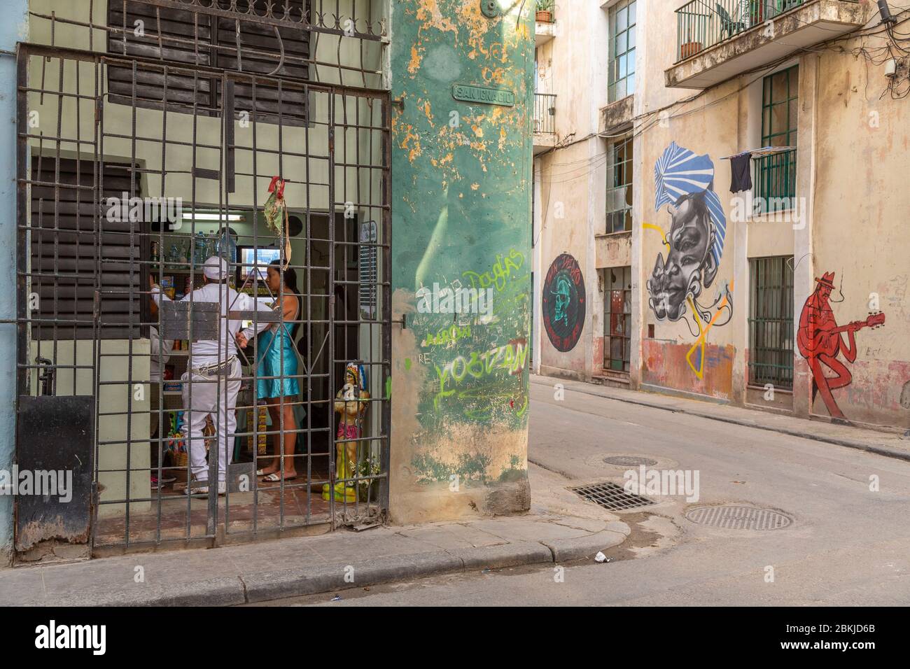 Kuba, Havanna, La Habana Vieja Welterbe der Unesco, Fassade mit Fresken und Charakter Stockfoto