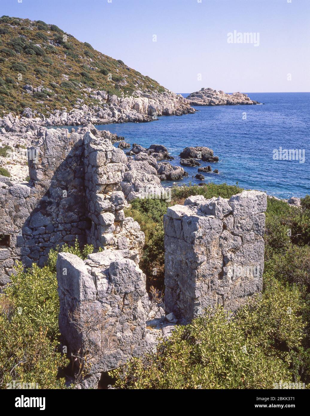 Küstenruine auf der Insel Kekova, Provinz Antalya, Republik Türkei Stockfoto