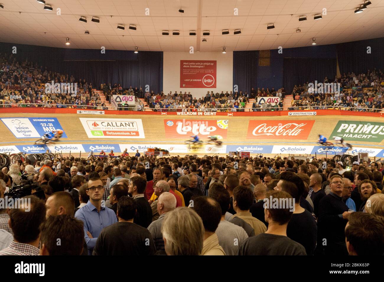 19.11.2014 Gent, Belgien. Die 6-tägige Radtour in Gent im 'T Kuipke. Stockfoto