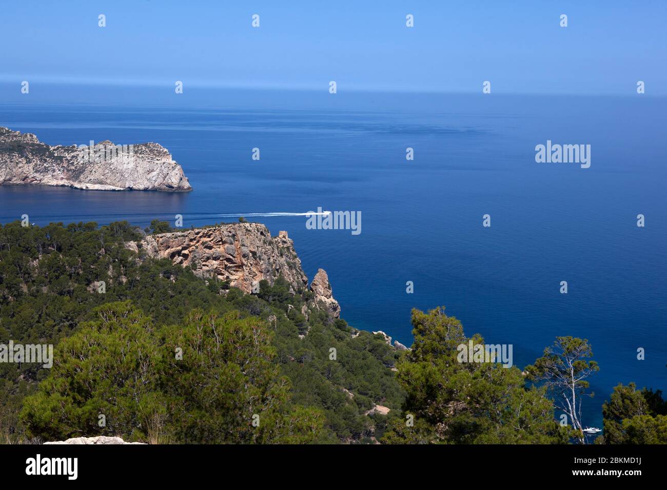 Blick auf Dragonera von Reserva Biológica de la Trapa, Sant Elm, Mallorca, Balearen, Spanien Stockfoto