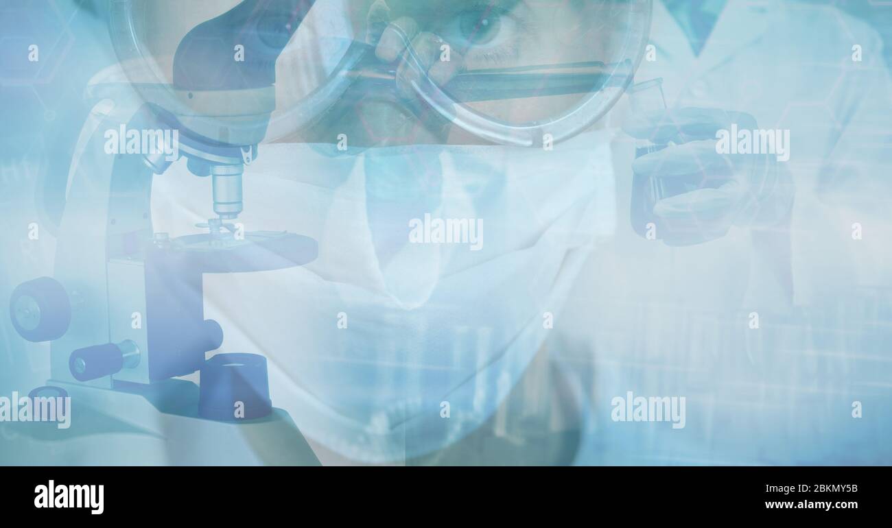 Digitale Illustration eines Arztes mit Maske und Stacheln Über einem wissenschaftlichen mit einem Mikroskop Stockfoto