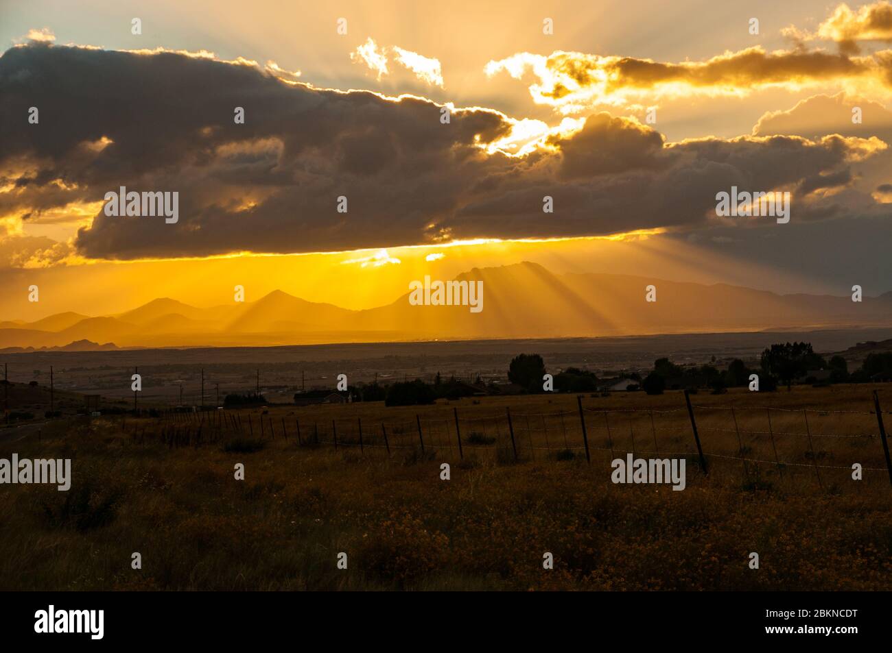 Sonnenuntergang an der Arizona State Route 89 nach, wenn etwas, aus dem Aufstieg von Hieronymus. Stockfoto