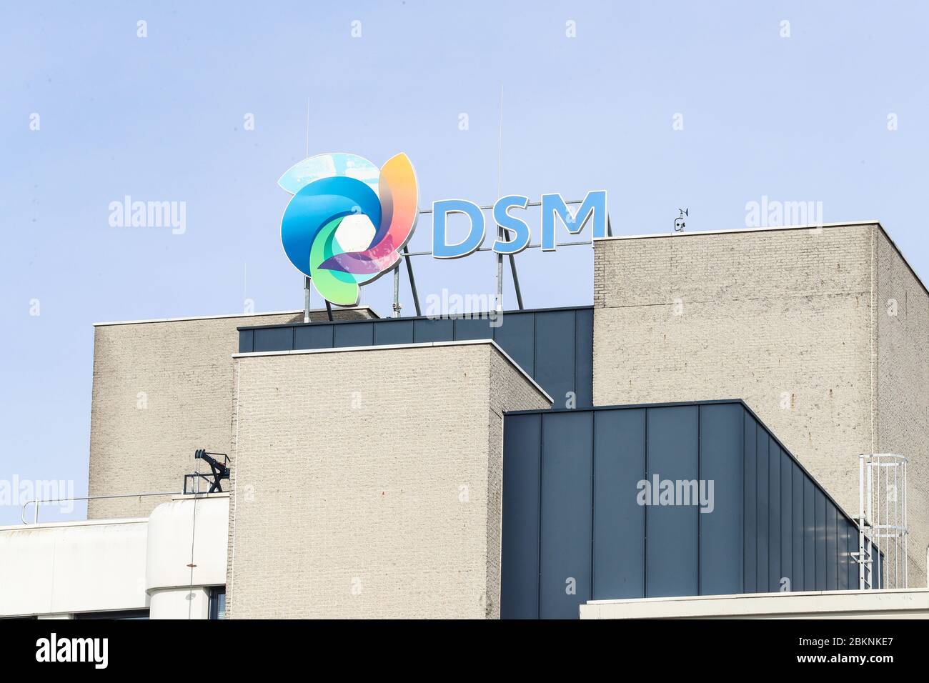 Heerlen, Niederlande. Mai 2020. HEERLEN, 5Cmei-2020, Hoofdkantoor DSM in Heerlen. Hauptsitz DSM in Heerlen Credit: Pro Shots/Alamy Live News Stockfoto