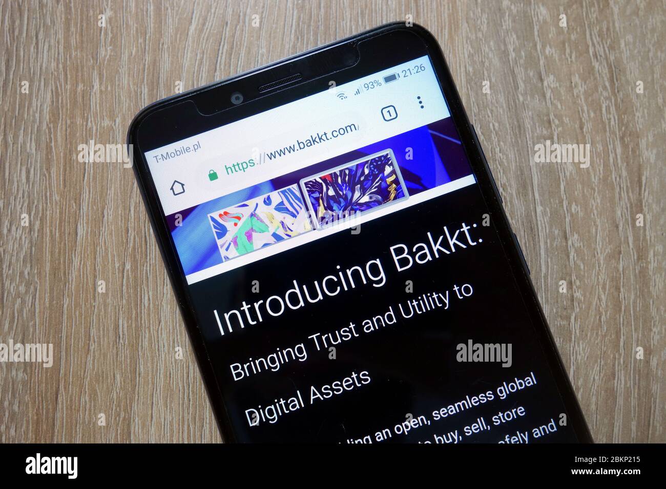 Bakkt Website (www.bakkt.com) auf dem Smartphone angezeigt Stockfoto