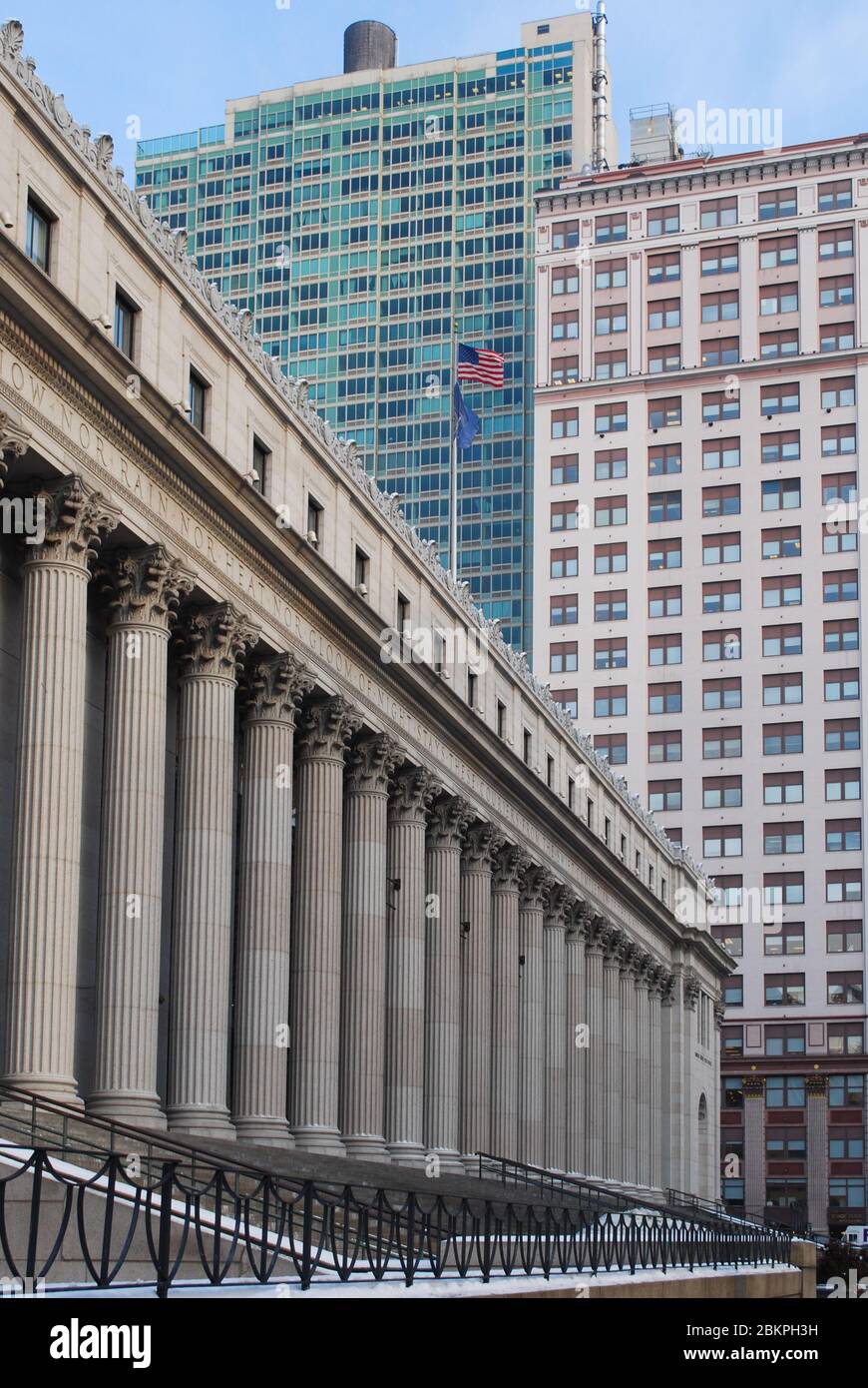 Beaux-Arts Corinthian Colonnade General Post Office Building James A. Farley Building, 421 8th Ave, New York, NY, USA von McKim Mead & White Stockfoto