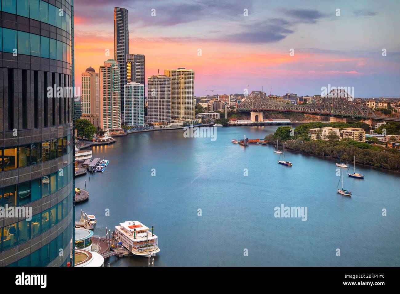 Brisbane. Stadtbild der Skyline von Brisbane, Australien bei Sonnenuntergang. Stockfoto