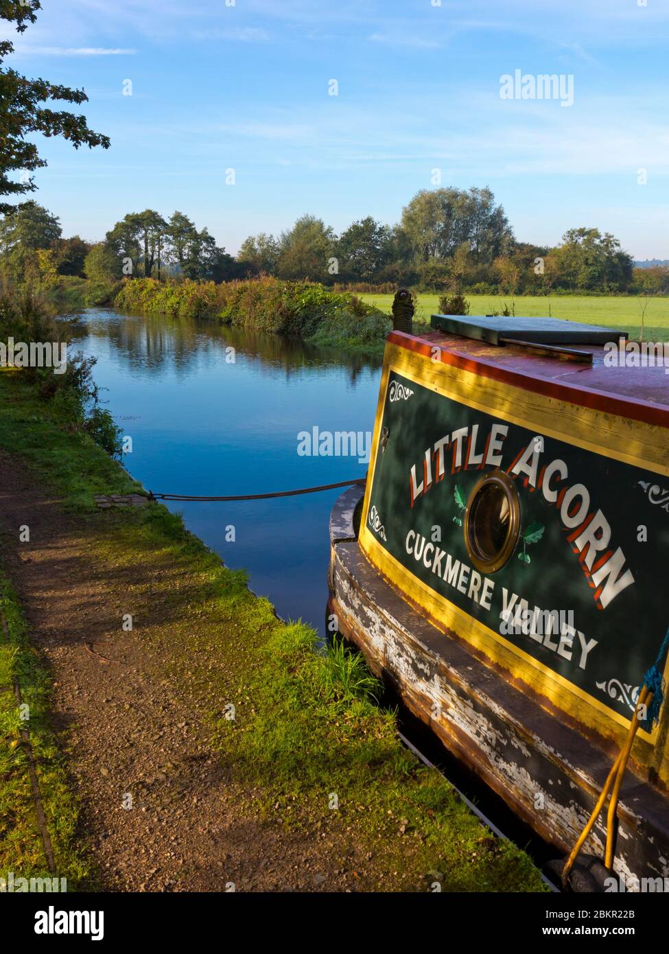 Kanalboot auf dem Trent und Mersey Kanal in der Nähe Branston Water Park in Staffordshire England Großbritannien im Jahr 1777 abgeschlossen. Stockfoto