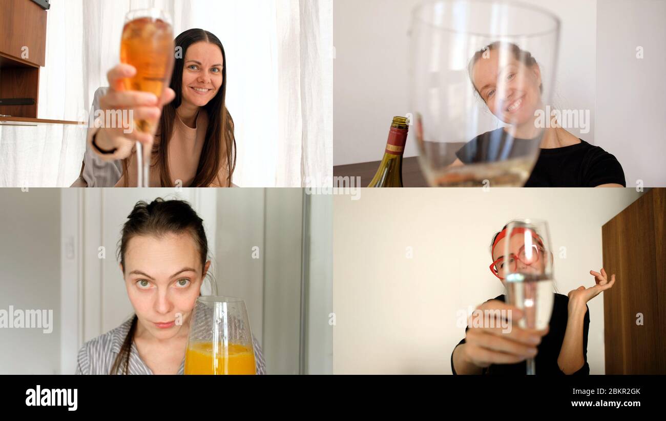 Mädchen Freunde trinken online Web Stockfoto