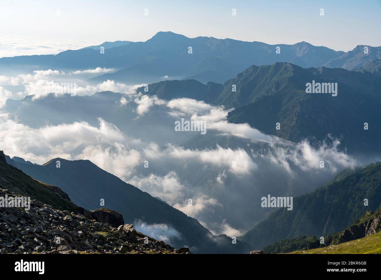 Frankreich, Hautes-Alpes (05), regionaler Naturpark Queyras, Abries, Col bouchet, erste Ampel am Val Pellice Stockfoto