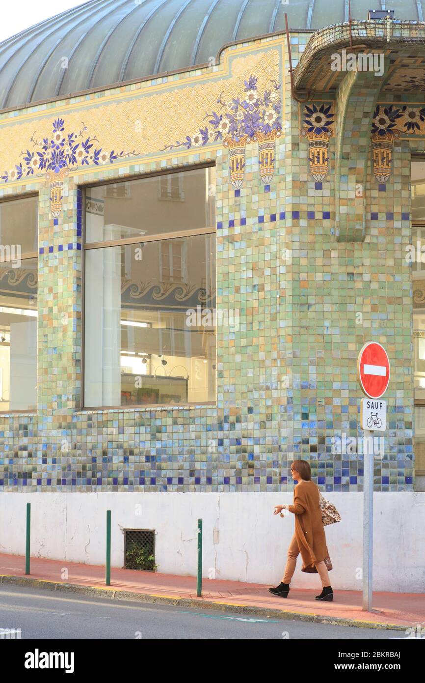 Frankreich, Haute Vienne, Limoges, Pavillon du Verdurier, ehemaliger Kühlpavillon, erbaut 1919 vom Architekten Roger Gonthier, Mosaiken des Hauses Gentil & Bourdet Stockfoto