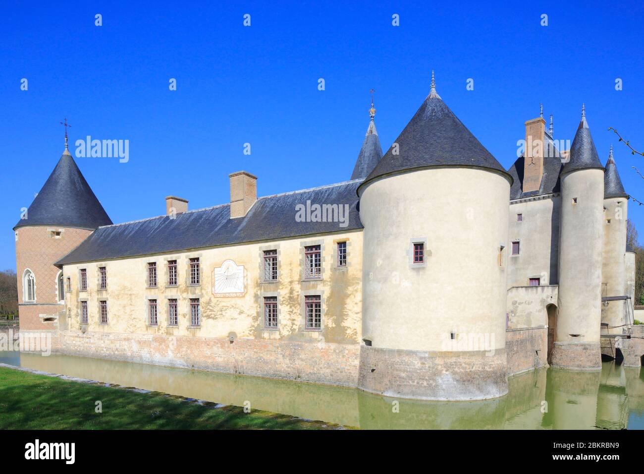 Frankreich, Loiret, Chilleurs aux Bois, Renaissanceschloss (eines der Schlösser der Loire), das Anfang des 16. Jahrhunderts von Lancelot Ier du Lac (Gemahlin des Königs von Frankreich Ludwig XII., dann Gerichtsvollzieher von Orleans unter der Herrschaft von König Fran?ois 1.) erbaut wurde. Stockfoto